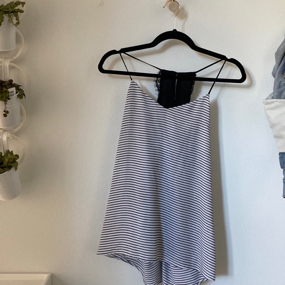 Express Medium black and white stripe tank